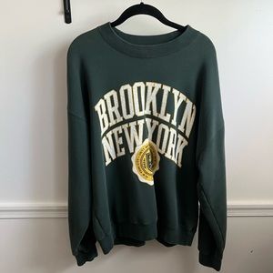 Abercrombie crewneck